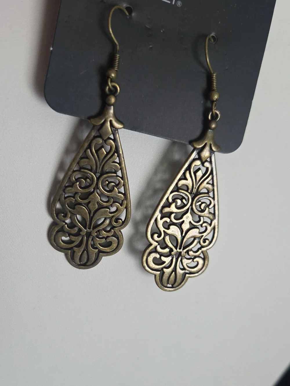 Paparazzi Greenhouse Goddess Brass Earrings NWT